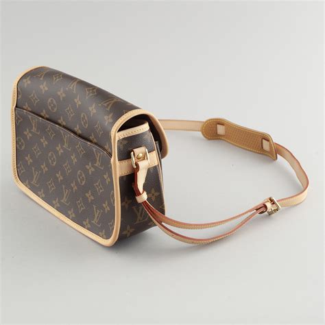 louis vuitton cross body handbags|louis vuitton crossbody pouch.